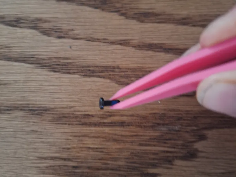 functinal sturdy tweezers
