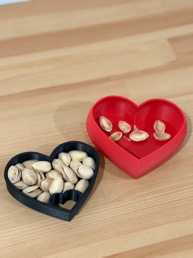 Snakc/pistachio bowl by matt vee - MakerWorld