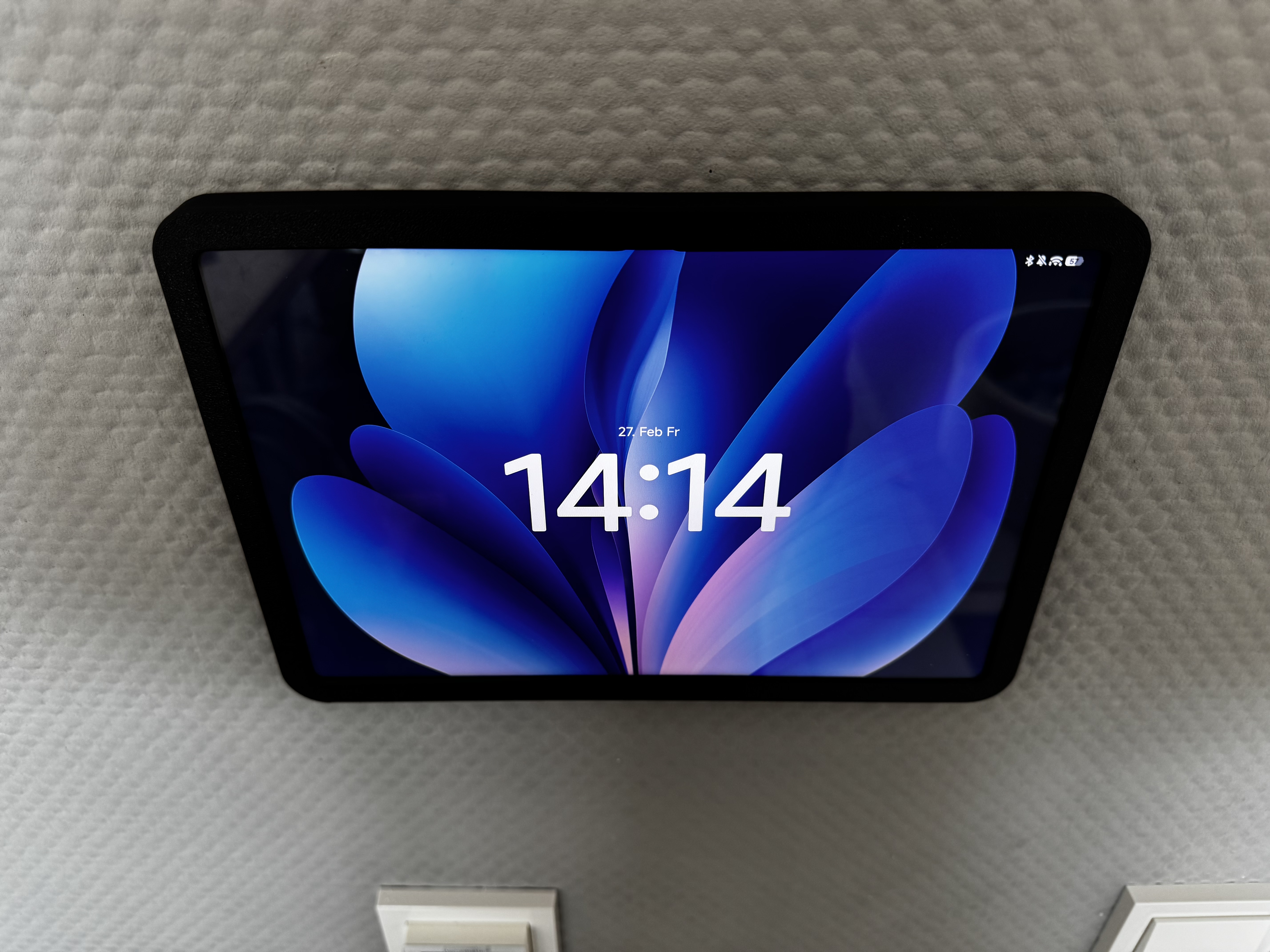 Miniatura 7 do modelo 3D Customizable wall tablet mount holder