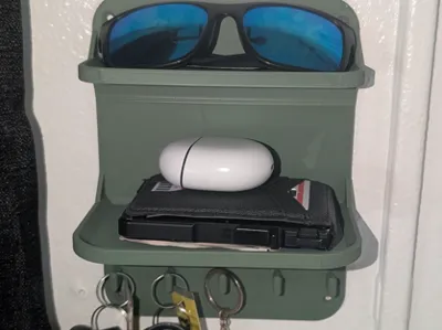 Minimalist Entryway Organizer & Key Rack