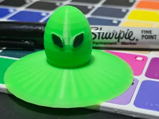 Alien UFO bed scraper for scratch-free removals