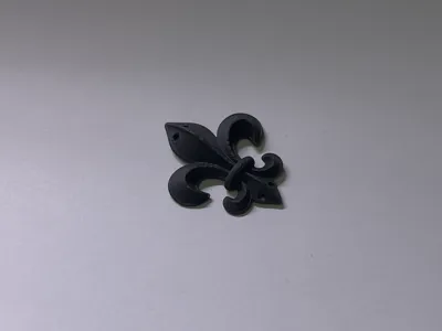 Fleur-de-lis button