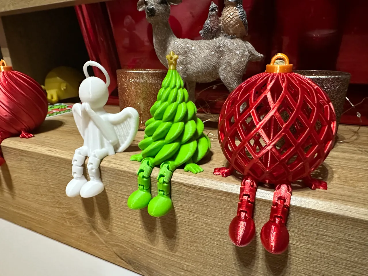 Articulated Christmas Tree v1 view 4