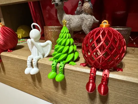 Articulated Christmas Tree v1 view 4