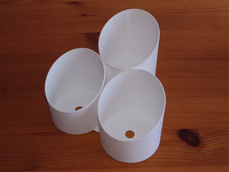 Bottle stand for olive oil bottles