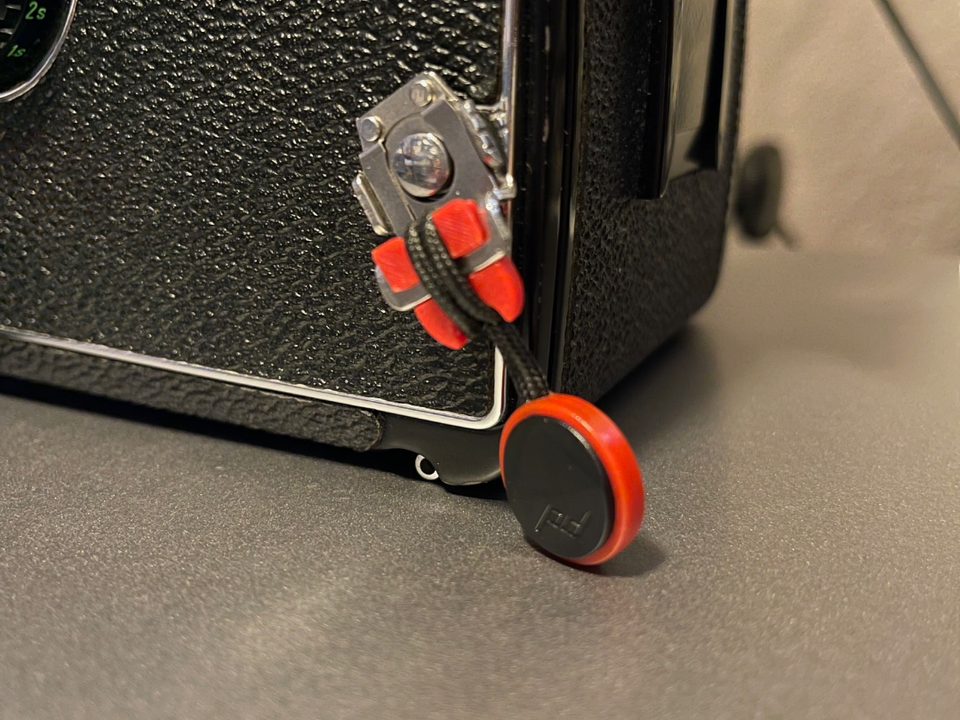 Mamiya M645 Neck Strap Clip Adapter 4 Peak Design