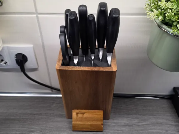 https://makerworld.bblmw.com/makerworld/model/USc4536a6129bd1f/design/f15ffe3133b71684.jpg