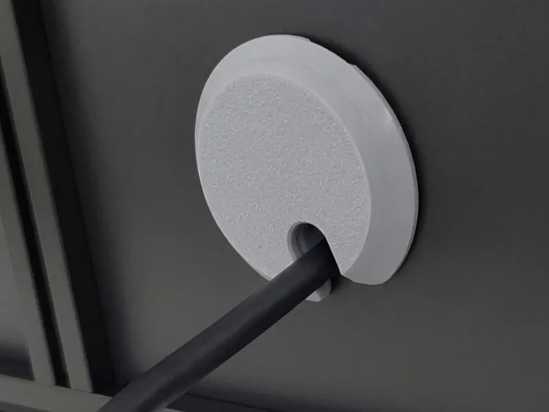 Easy Plug Grommet / Snap-fit Wire Organizer