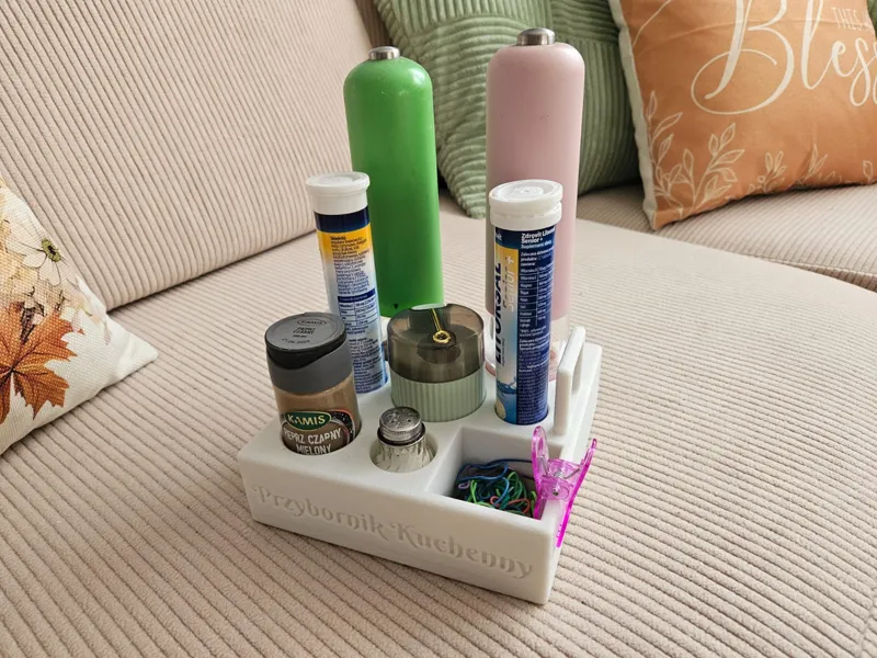 KITCHEN TOOLBOX