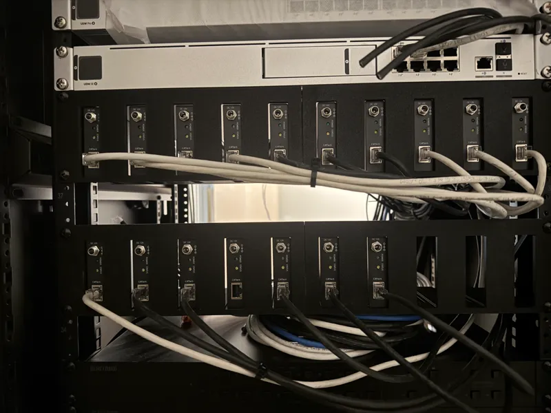 EVEX2006 & EV4K2006 HDMI EXTENDER RACK MOUNT