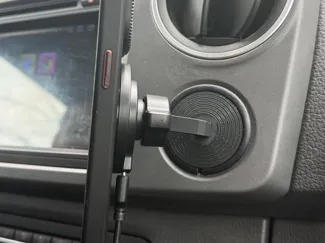 Amarok Handyhalterung Beifahrer Seite 