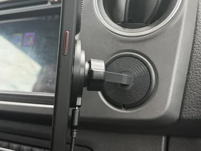 Amarok Phone Holder Passenger Side