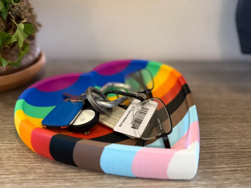 Progress Pride Heart Dish