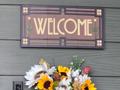 Large Craftsman Welcome Sign