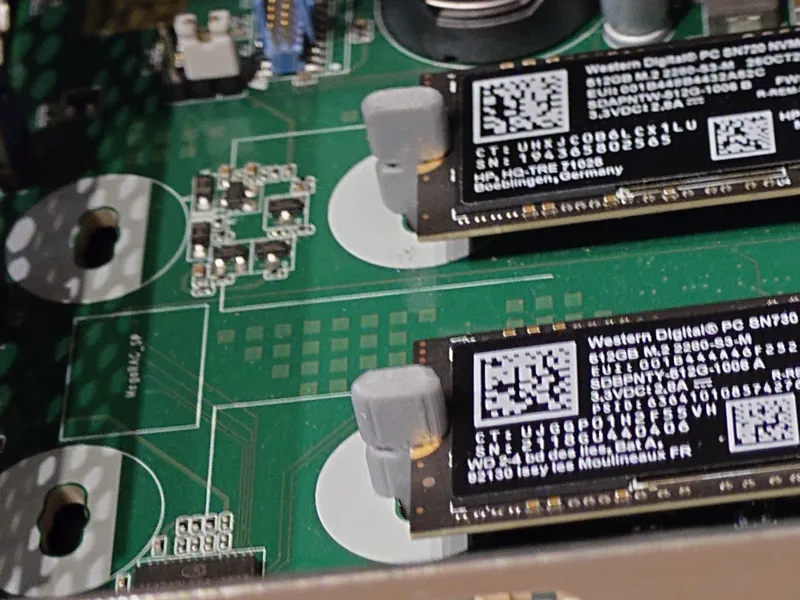HYVE Edge Metal (S-CF-EDGE )G10 NVME Mount