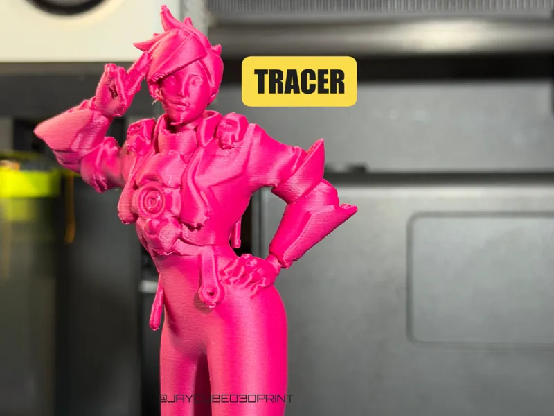Tracer - Fan Art Sculpture