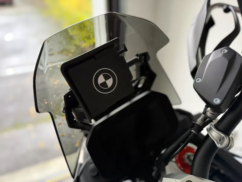 BMW F900 GS Navi cover