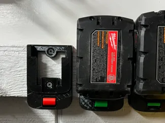 Milwaukee M18 holder with charge status indicator