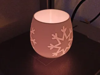 Cozy Snowfalke Tealight holder