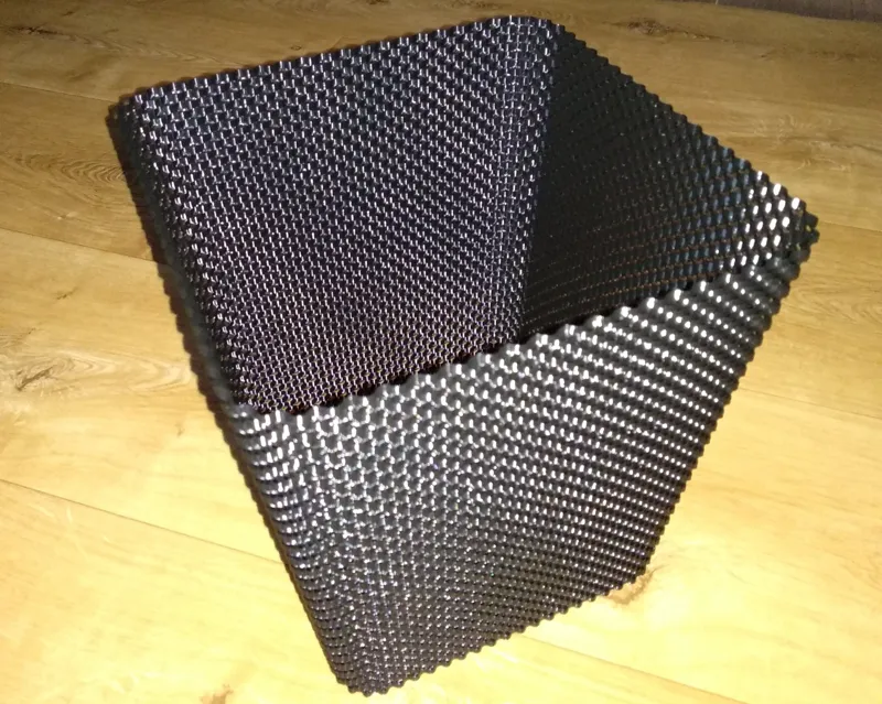 Vase Mode "Aerated" Garbage Can