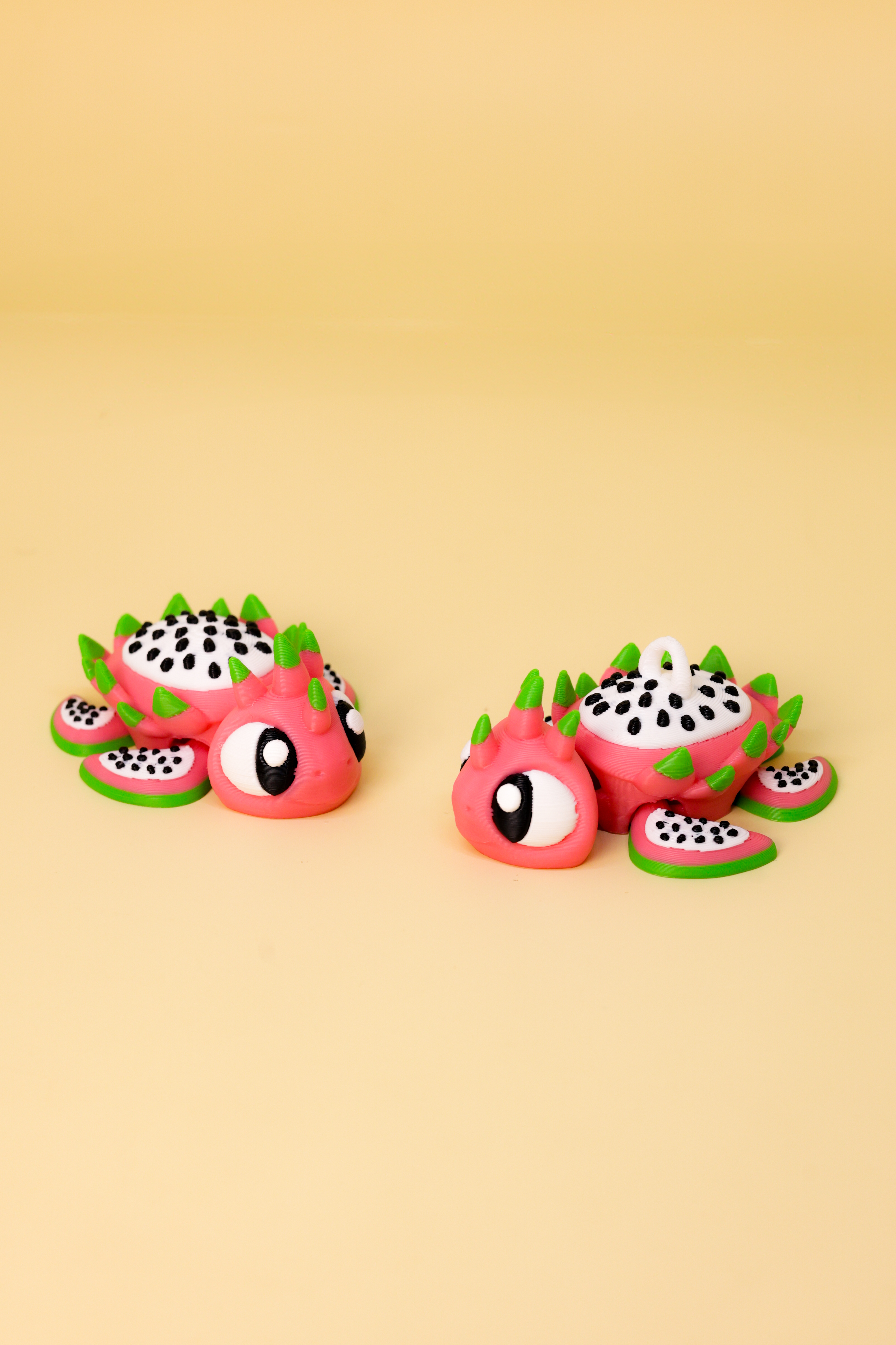 Dragon Fruit Turtle Playset, Articulated Toy - 1