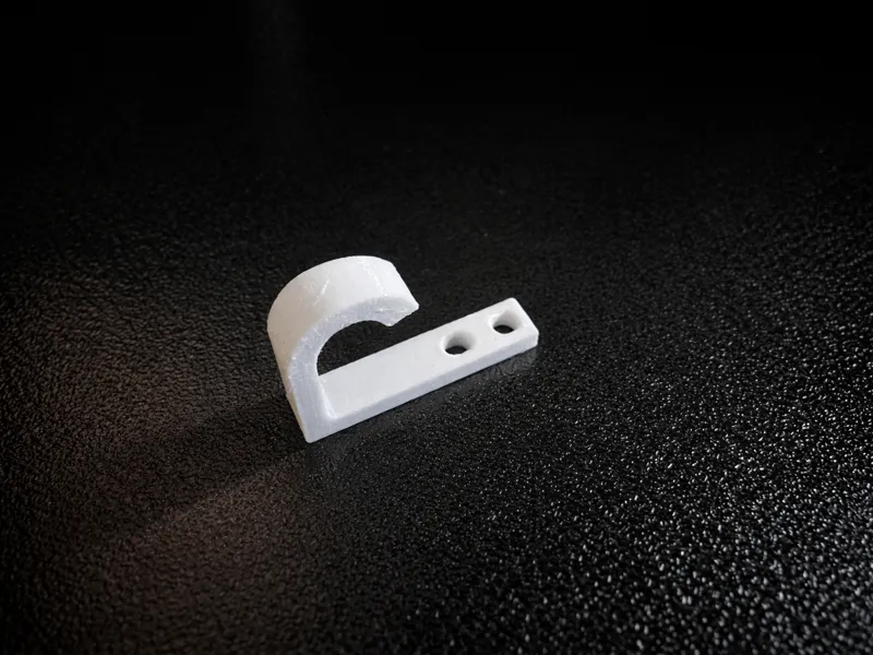 Minimal Wall Hook – Simple & Durable 