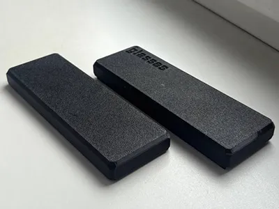 Case for glasses with text