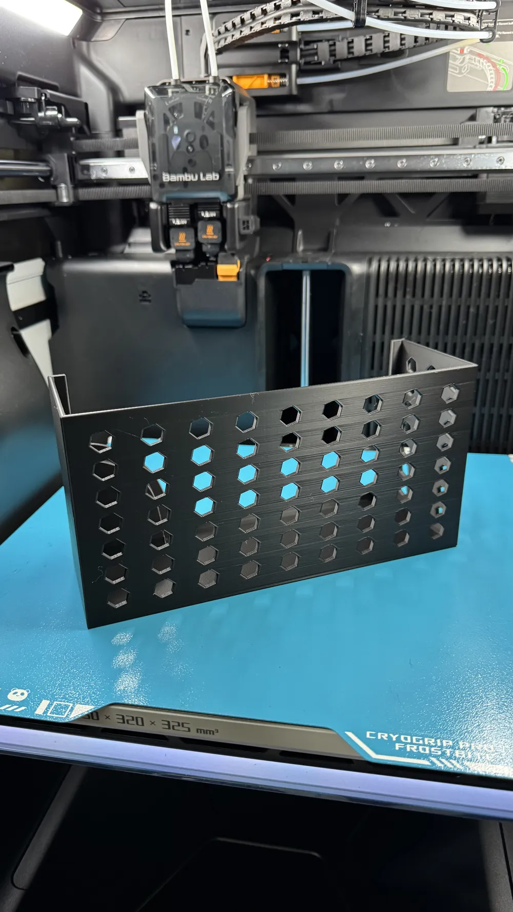 Storage Compartment Service Hatch Fendt 515 SKM - Free 3D Print Model ...