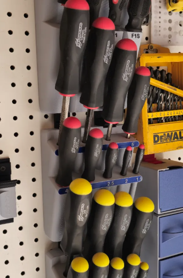 https://makerworld.bblmw.com/makerworld/model/USc495b4f997de69/design/2024-11-08_ff0a685df91dd.jpg