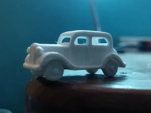 Porte-clés voiture ancienne