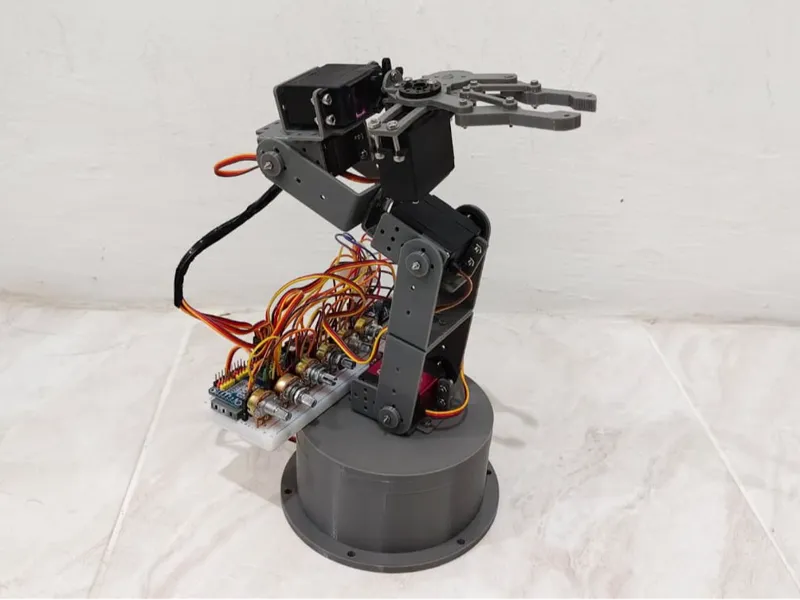 5DOF Robot Arm [Invers Kinematics]