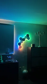 Panneaux LED hexagonaux — déco murale gamer — photo 2