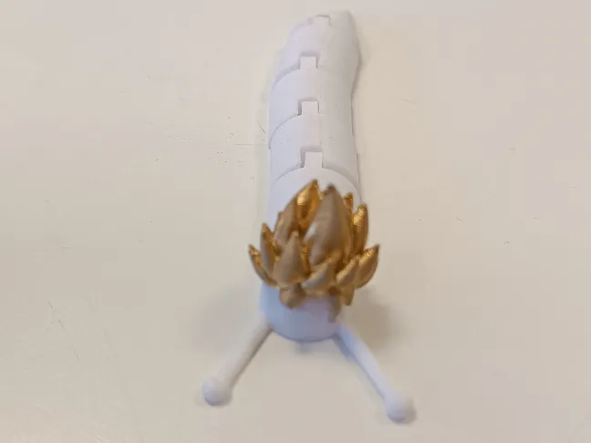 Limace articulée super saiyan