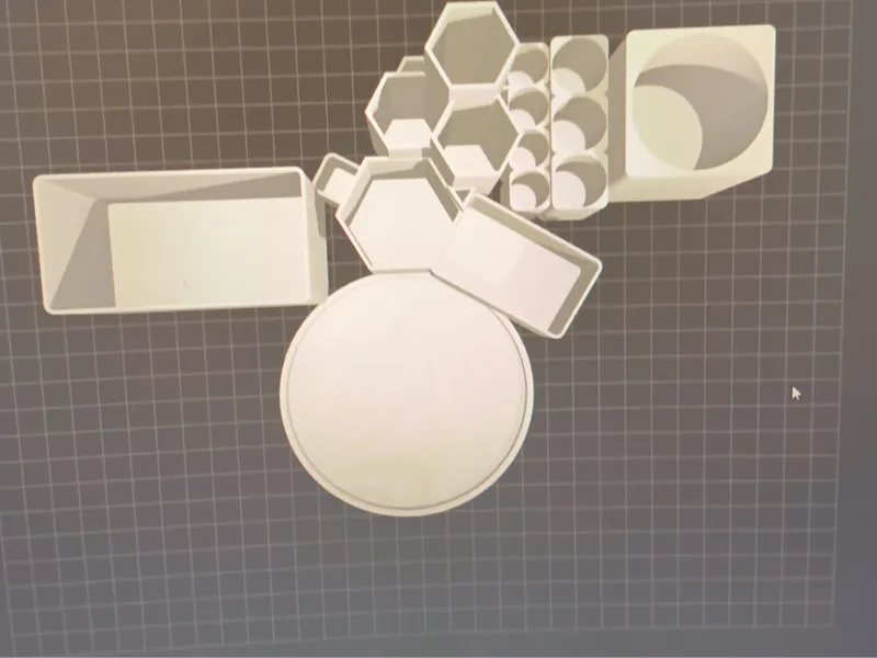 desk orgenaizer 