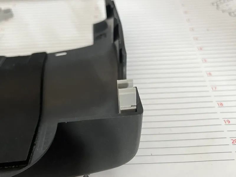 Volvo S/V/C 70 steering column upper cover repair