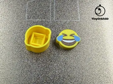 Objeto manipulable: Emoji Clicker: Tears of Joy - Fidget — vista de referencia 3