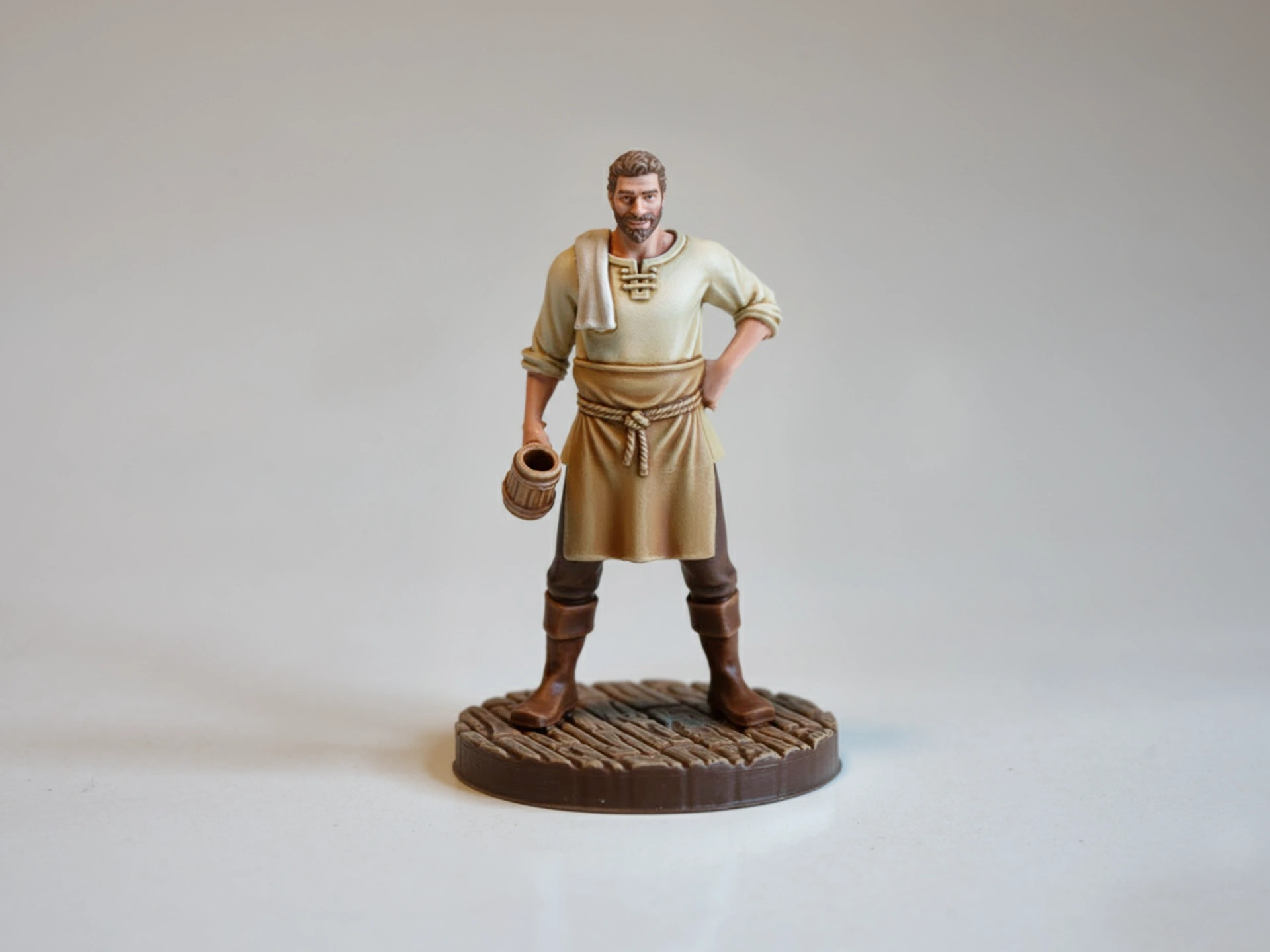 Innkeeper - D&D Mini [34mm] [No Base]