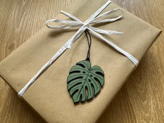 Monstera Leaf Ornament