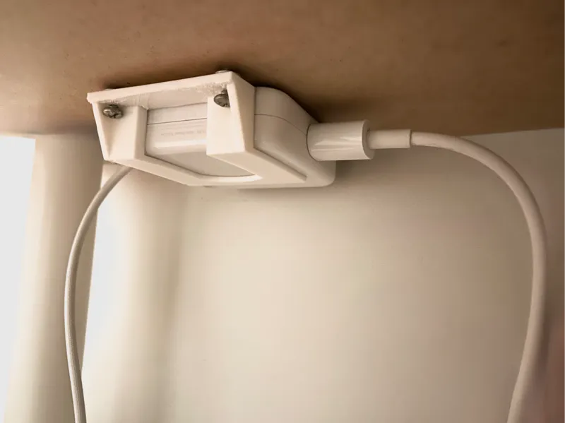 Apple power block holder