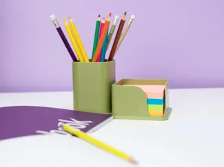 Portapenne con post-it
