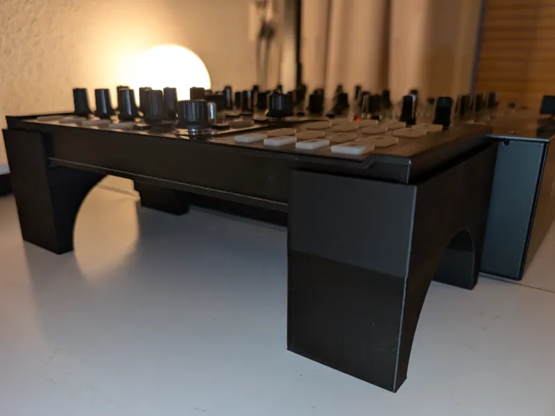Native Instruments Traktor X1 MK2 Riser
