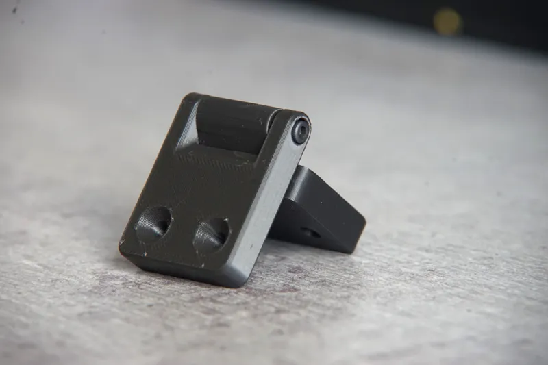 270° Hinge