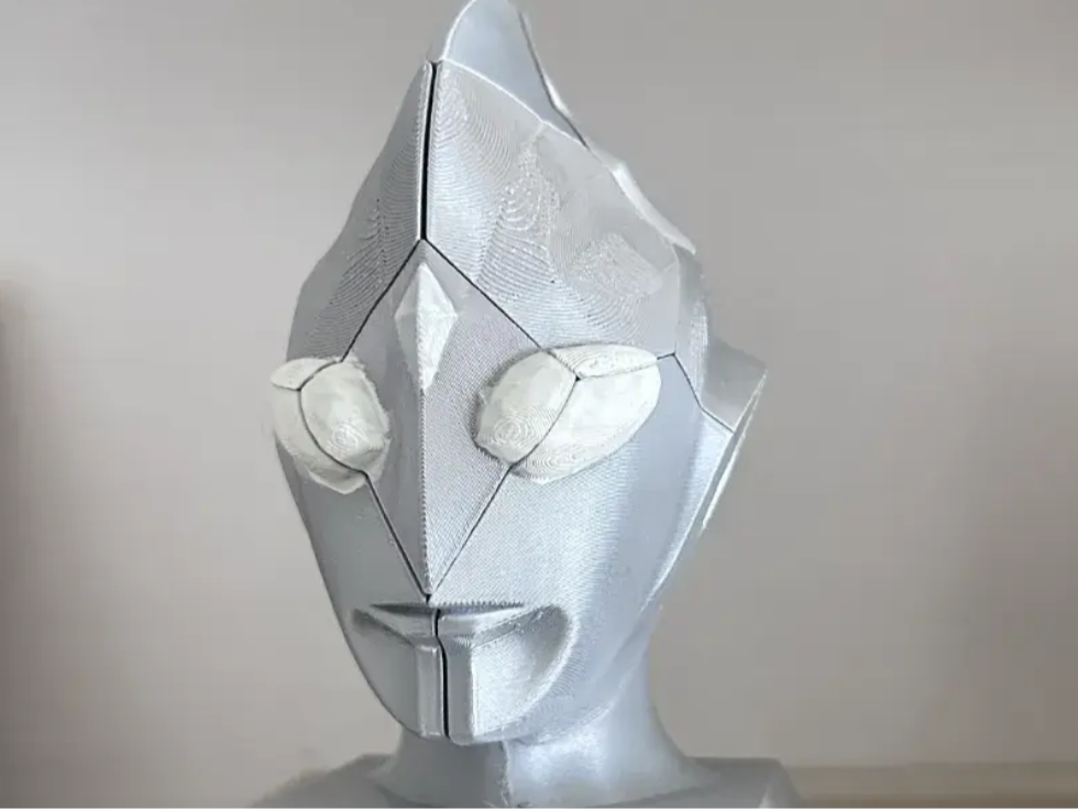 Tiga kafa heykel 3d bulmaca
