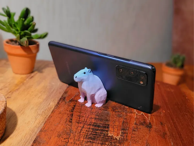 Capybara Phone Stand