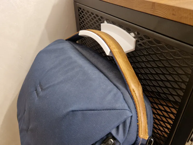 Peak Design backpack hanger for Ikea Fjallbo