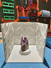 0.2mm layer, 2 walls, 10% Adaptive infill