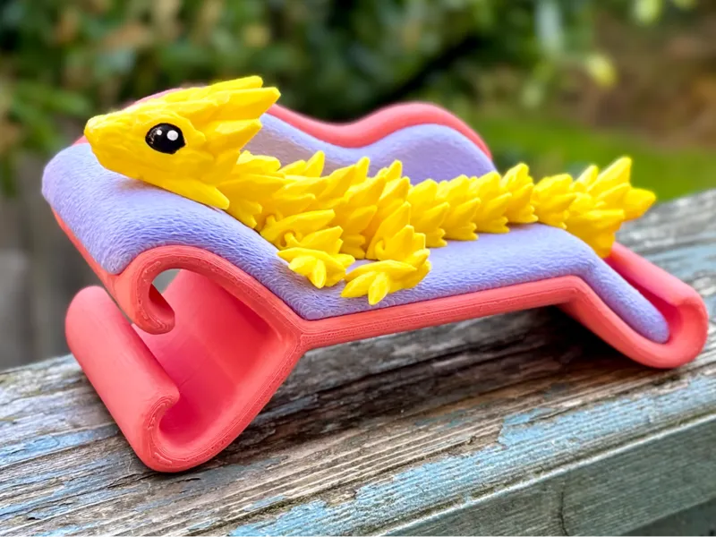 Dragon (or other) Heart Fainting Couch