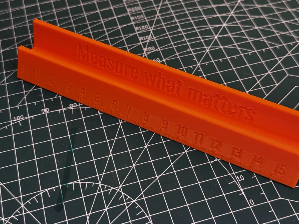 Fdm 3d Printed Ruler V-Rail Ruler â 3D Printable Desk Organizer - Free 3D Print Model ...