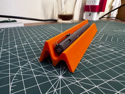 V-Rail Ruler – 3D Printable Desk Organizer