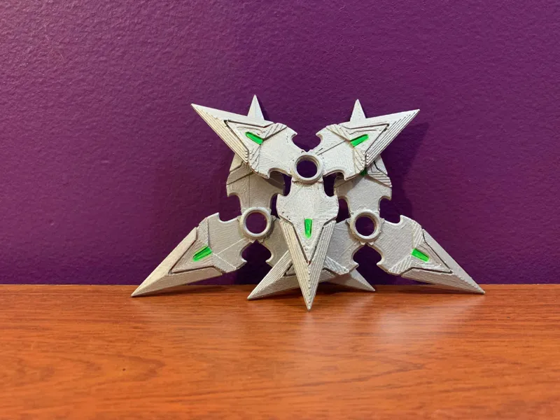 Genji's Throwing Star / Shuriken from overwatch.